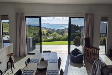 Photo of property in 330 Cable Bay Block Road, Cable Bay, 0420
