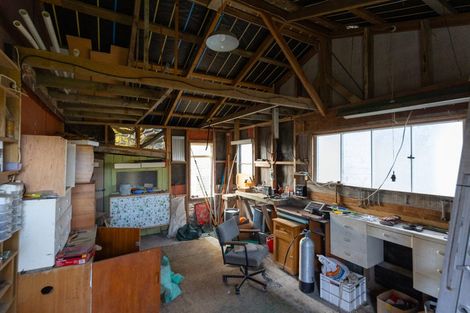 Photo of property in 37 Punga Street, Tangimoana, 4822