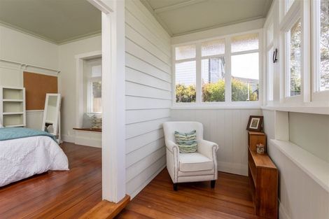 Photo of property in 27 Atherton Road, Epsom, Auckland, 1023