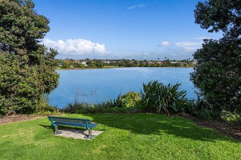 Photo of property in 22 Cliff Road, Papakura, 2110