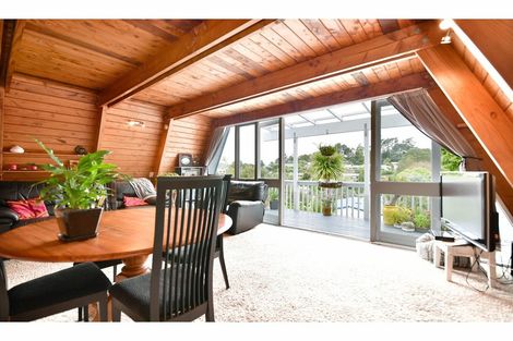 Photo of property in 10a Win Grove, Hatfields Beach, Orewa, 0931