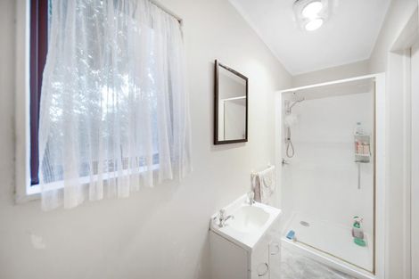 Photo of property in 20 Ronald Place, Manurewa, Auckland, 2102