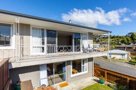 Photo of property in 14 Seaview Crescent, Picton, 7220