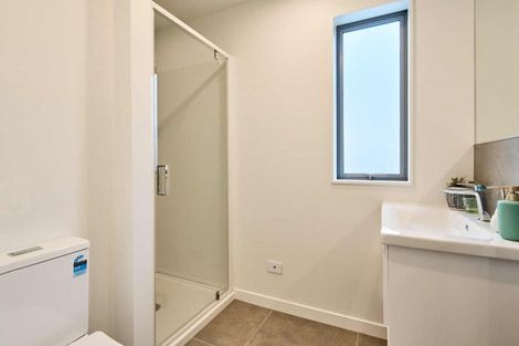 Photo of property in 9 Ara Paiwhenua, Tawa, Wellington, 5028