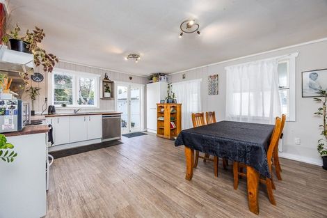 Photo of property in 24 Bellevue Avenue, Wellsford, 0900