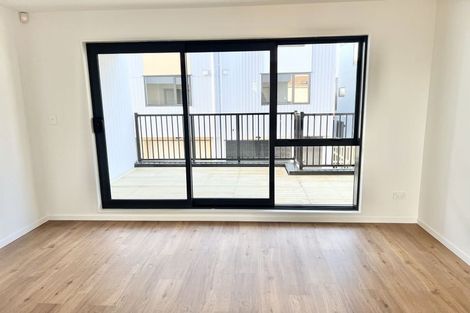 Photo of property in 2/5 Chevis Place, Pakuranga, Auckland, 2010