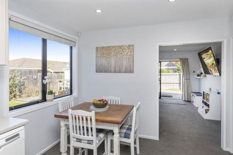 Photo of property in 2/29 Blakehall Place, Spreydon, Christchurch, 8024