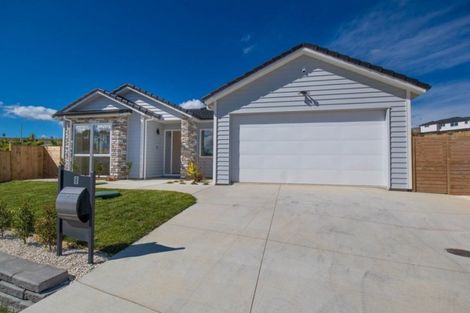 Photo of property in 8 Franheim Crescent, Orewa, 0931