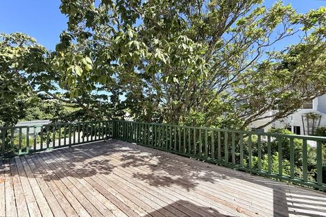 Photo of property in 35 Burma Road, Khandallah, Wellington, 6035