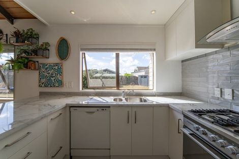 Photo of property in 14 Halyard Close, Flagstaff, Hamilton, 3210