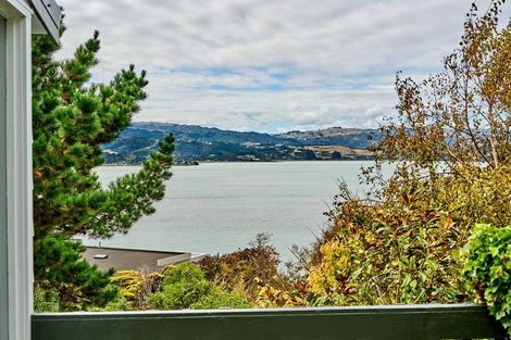 Photo of property in 30 Mana View Road, Paremata, Porirua, 5026