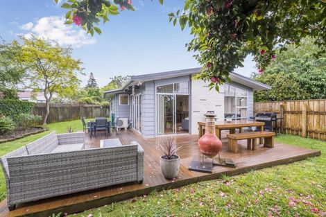 Photo of property in 2 Hillcrest Road, Raumati South, Paraparaumu, 5032