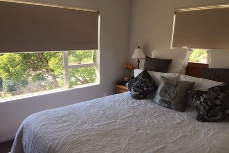 Photo of property in 5 Tern Place, Unsworth Heights, Auckland, 0632