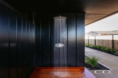 Photo of property in 8 Valabrina Drive, Omokoroa, 3114