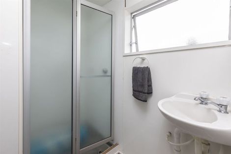 Photo of property in 2/443 Avonhead Road, Avonhead, Christchurch, 8042