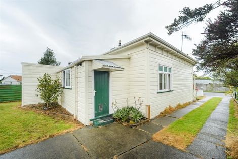 Photo of property in 14 Blackwell Street, Marton, 4710