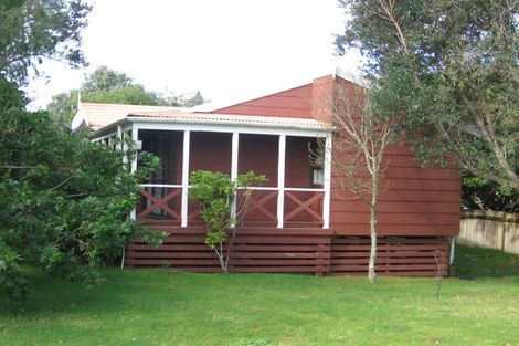 Photo of property in 16 Mccall Avenue, Pauanui, Hikuai, 3579