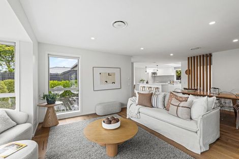 Photo of property in 2/23d Jacksons Road, Merivale, Christchurch, 8014