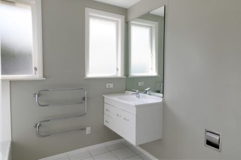 Photo of property in 7 Te Puke Street, Titahi Bay, Porirua, 5022