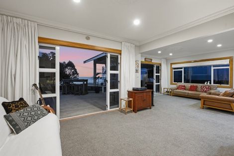 Photo of property in 42 Octavius Place, New Plymouth, 4312
