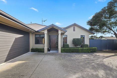 Photo of property in 2 Acton Vale, Rototuna North, Hamilton, 3210