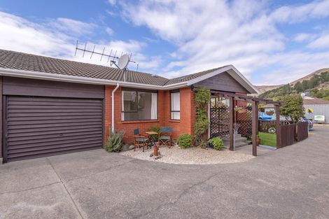 Photo of property in 1/36 Laing Crescent, Heathcote Valley, Christchurch, 8022
