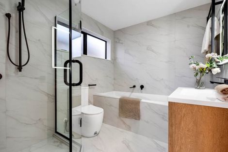 Photo of property in 14 Urney Drive, Flat Bush, Auckland, 2019