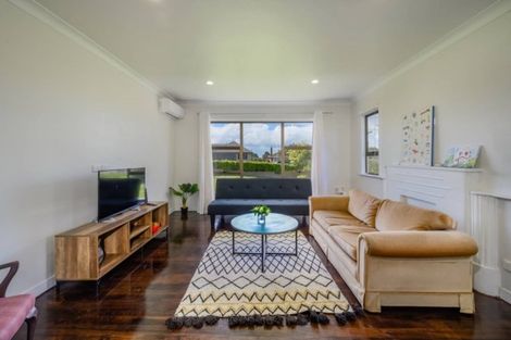 Photo of property in 46 Bleakhouse Road, Howick, Auckland, 2014