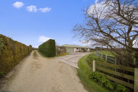 Photo of property in 281 Waihi Road, Hawera, 4673