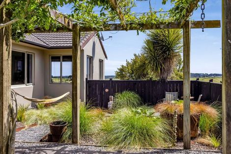 Photo of property in 355 Ngawhini Road, Hawera, 4674