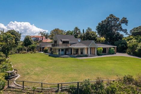 Photo of property in 59-61 Rock Isle Road, Torbay, Auckland, 0630