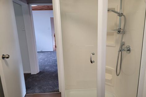 Photo of property in 64b Pleasant Road, Glen Eden, Auckland, 0602