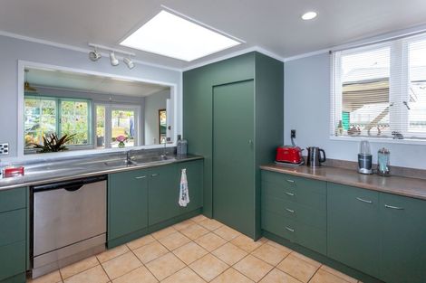 Photo of property in 102 Karaka Road, Thames, 3500