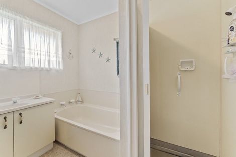 Photo of property in 8b Alexander Place, Otaki, 5512