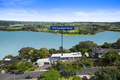 Photo of property in 193 Sandspit Road, Shelly Park, Auckland, 2014