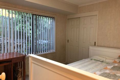 Photo of property in 28 Bayside Drive, Browns Bay, Auckland, 0630