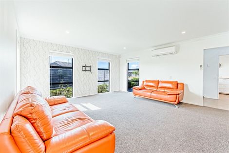 Photo of property in 21 Coachmans Road, Prebbleton, 7604