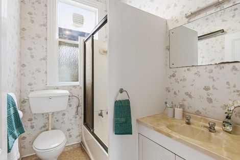 Photo of property in 558 Adelaide Road, Berhampore, Wellington, 6023