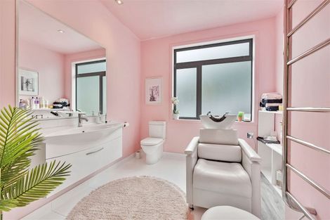 Photo of property in 23a Sarah Todd Lane, Waimauku, 0812