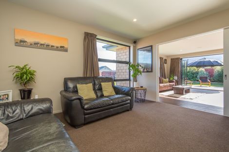 Photo of property in 12 Mulberry Street, Rangiora, 7400