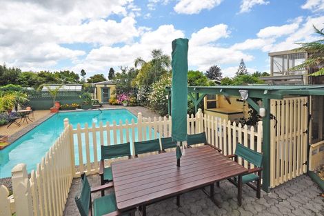 Photo of property in 15 Balfour Crescent, Riverlea, Hamilton, 3216