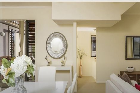 Photo of property in 28 Greenbough Lane, Greenhithe, Auckland, 0632