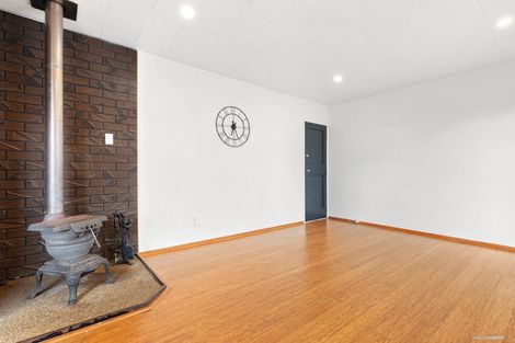 Photo of property in 5 Tango Place, Henderson, Auckland, 0610