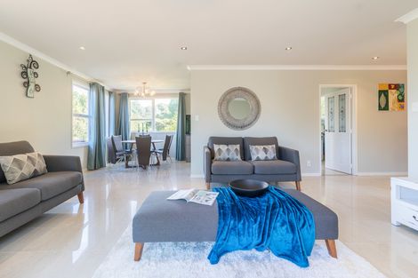 Photo of property in 15 Spargo Road, Massey, Auckland, 0614