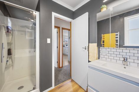 Photo of property in 130 Guppy Road, Taradale, Napier, 4112