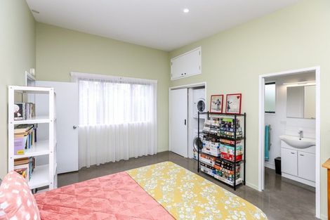 Photo of property in 34 Carthew Street, Okato, 4335