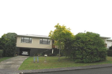 Photo of property in 41 Blakeborough Drive, Forrest Hill, Auckland, 0620