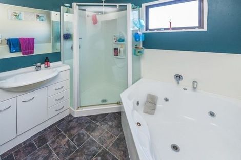 Photo of property in 29 Exeter Crescent, Springvale, Whanganui, 4501