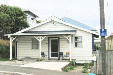 Photo of property in 73 Herald Street, Berhampore, Wellington, 6023