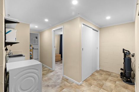 Photo of property in 9 Hampden Street, Awapuni, Palmerston North, 4412